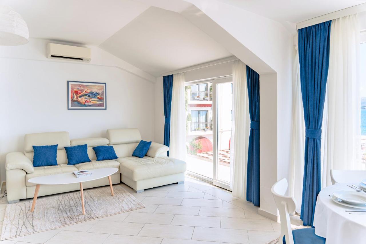 Seafront Apartments Tivat Zewnętrze zdjęcie